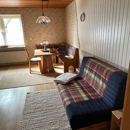 Gemuetliche Mit Veranda Und Garten Naehe Nuernberg *