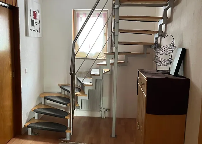 Gemuetliche Mit Veranda Und Garten Naehe Nuernberg Schwanstetten
